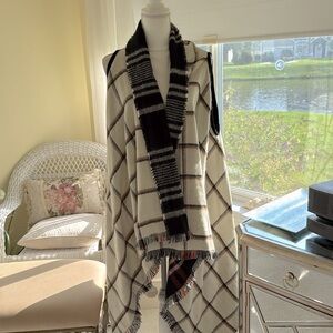 Steve Madden poncho reversible plaid super soft oversized comfy wrap NWT